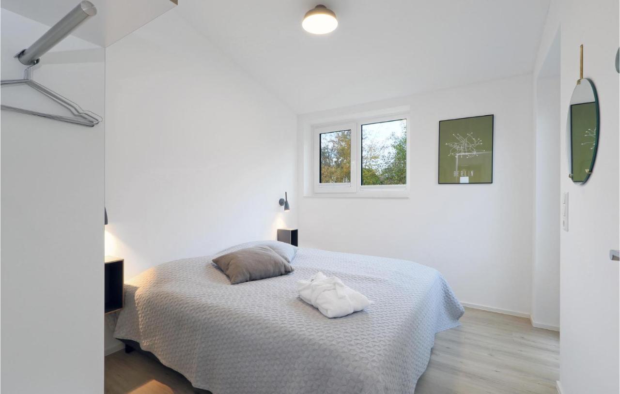 Lovely Home In Lembruch-Duemmer See With Wifi Eksteriør billede