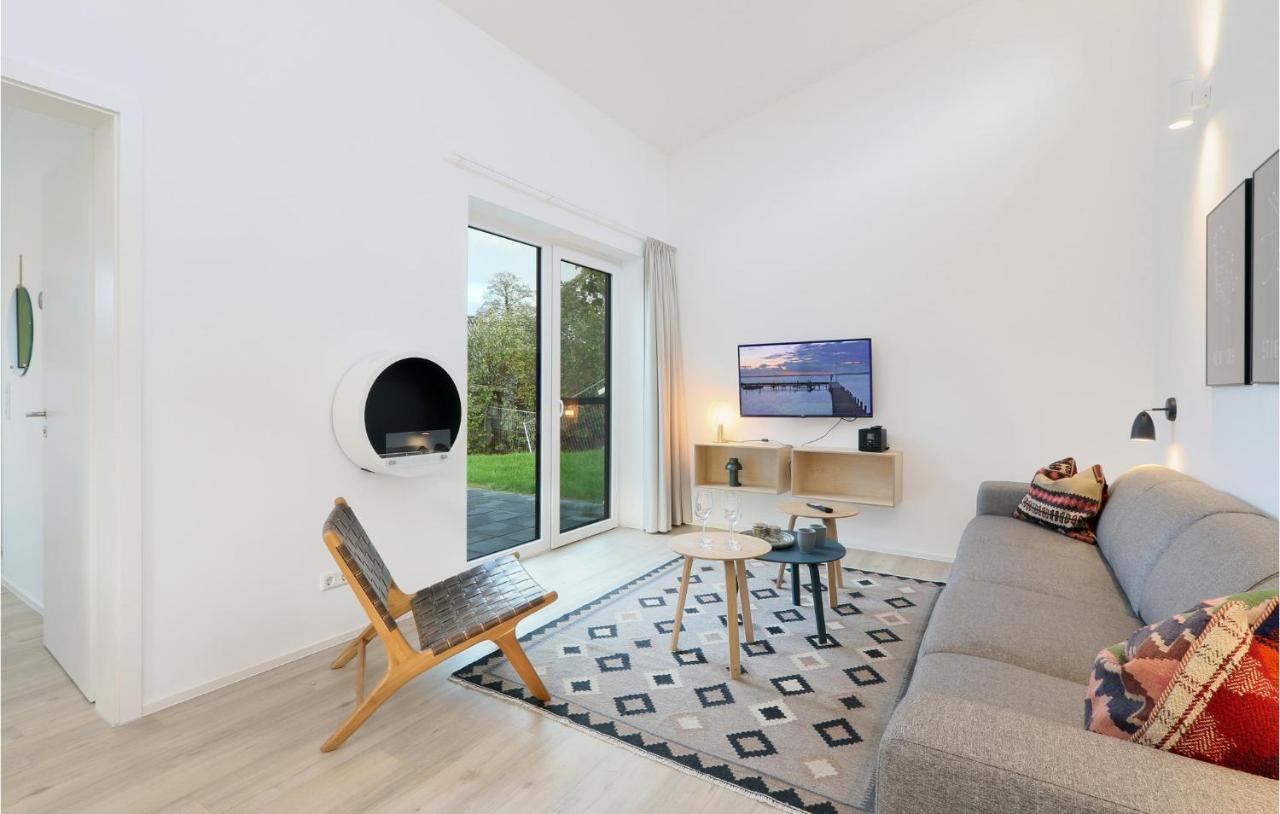 Lovely Home In Lembruch-Duemmer See With Wifi Eksteriør billede